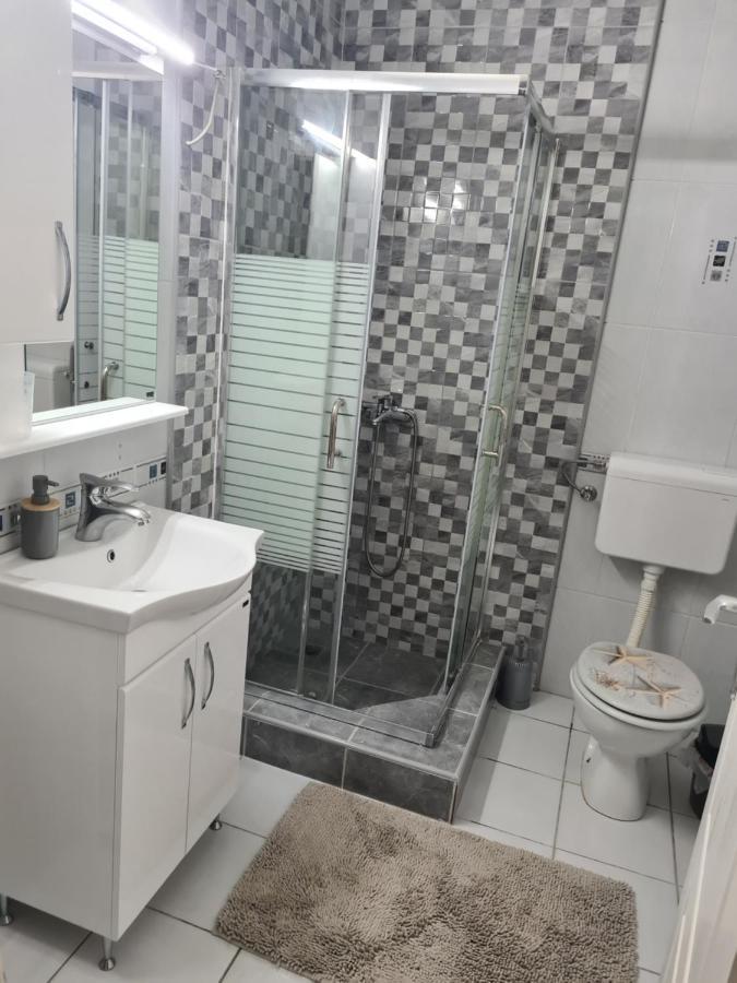 Fast Sleep & Go 2 Apartman Paraćin Kültér fotó