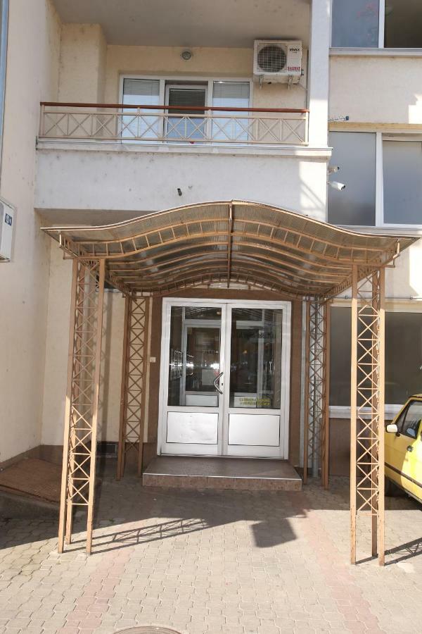 Fast Sleep & Go 2 Apartman Paraćin Kültér fotó