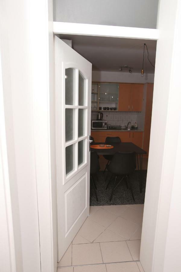 Fast Sleep & Go 2 Apartman Paraćin Kültér fotó